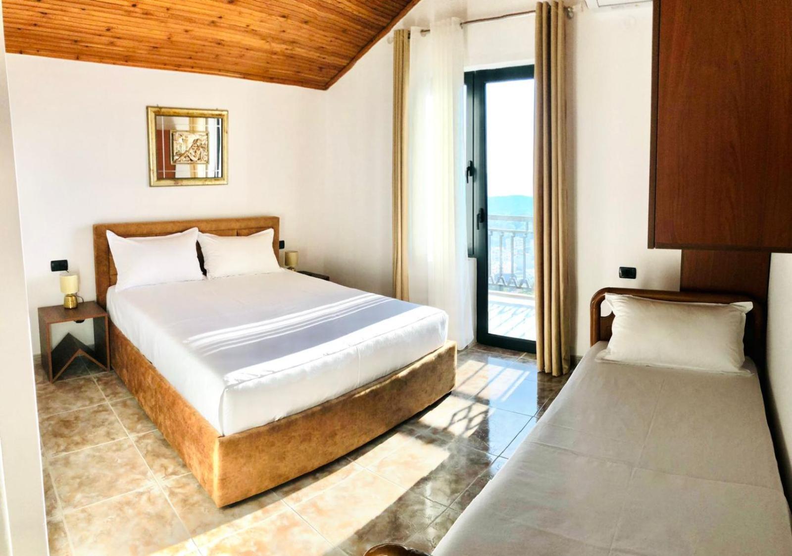Rooms By Lion Κρούγια Εξωτερικό φωτογραφία